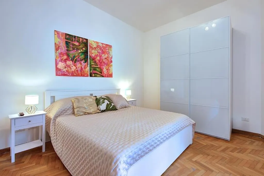 Apartment Appartamento Per Gruppi In Zona Villa Pamphili Rome